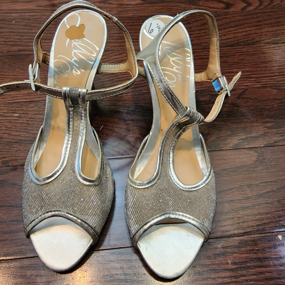 Silver pointed heels
